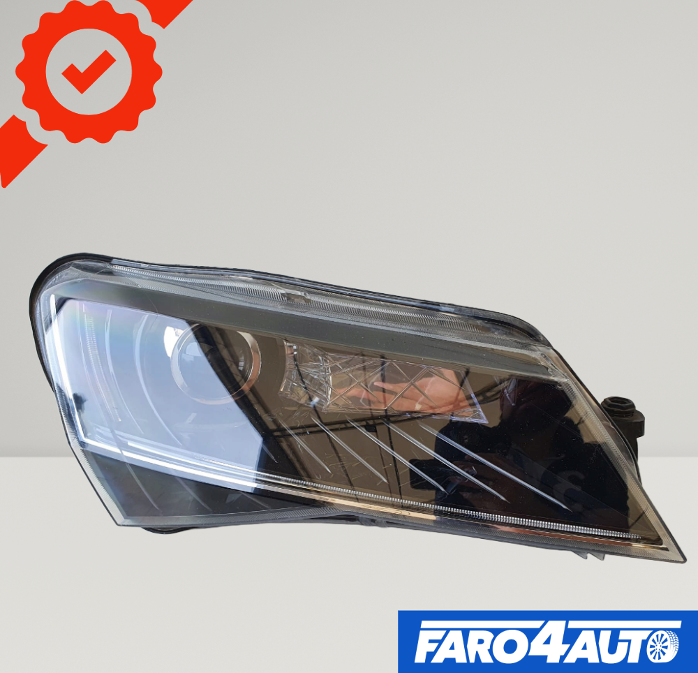 SKODA SUPERB 3 III, BI-XENON RIGHT SIDE HEADLIGHT